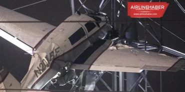 ABD’de bir uçak, yüksek gerilim hattında asılı kaldı