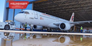 Dünyanın İlk C919 Yolcu Uçağı Göklerdeki Yerini Aldı