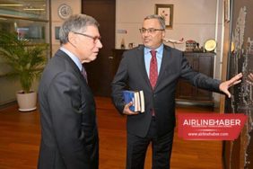 Eski-THY-Genel-Müdürü-Cem-Kozlu,-Ahmet-Bolat-ile-bir-araya-geldi