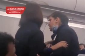 İstanbul-Delhi-uçuşunda-yolcu-kabin-memurunu-çileden-çıkarttı