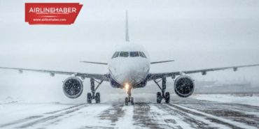 Yolcular 11 saat boyunca uçakta mahsur kaldı
