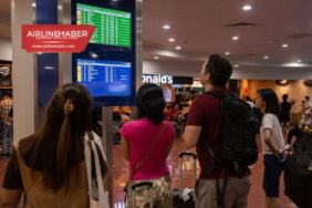 Elektrik-kesintisi--65-binden-fazla-yolcu-etkilendi