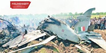 “Sukhoi-30” ve “Mirage 2000” tipi iki savaş uçağı düştü: Bir pilot öldü