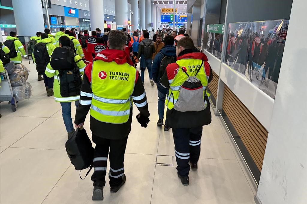 Son Dakika Havacılık Haberleri | Türk Hava Yolları, Pegasus, Sunexpress, Corendon, Havacılık, Havayolları, Havalimanları, Havaalanları, THY, Hostes, Pilot, Uçak, Kabin memuru, SHGM, DHMİ