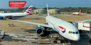 Kabin memuru uçuşta sarhoş olduğu için tutuklandı