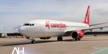 Corendon Almanya’da yolcularını otobüslerle farklı havalimanlarına trasfer etti