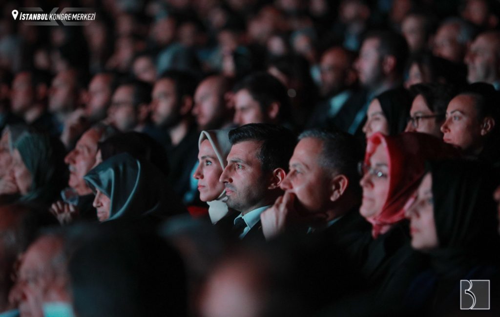 KIZILELMA belgeseli yayınlandı