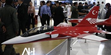 TUSAŞ yerli helikopter, uçak ve İHA’ları dünyaya tanıttı