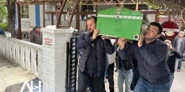 İntihar Eden Eski THY Çalışanının Annesi: “Benim oğlumu mahvettiler, benim oğlumun canına kastettiler”