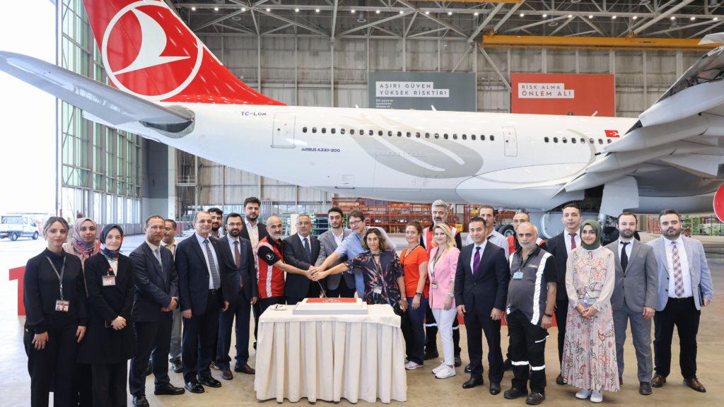 Son Dakika Havacılık Haberleri | Türk Hava Yolları, Pegasus, Sunexpress, Corendon, Havacılık, Havayolları, Havalimanları, Havaalanları, THY, Hostes, Pilot, Uçak, Kabin memuru, SHGM, DHMİ F4XXzkLXQAADq6h