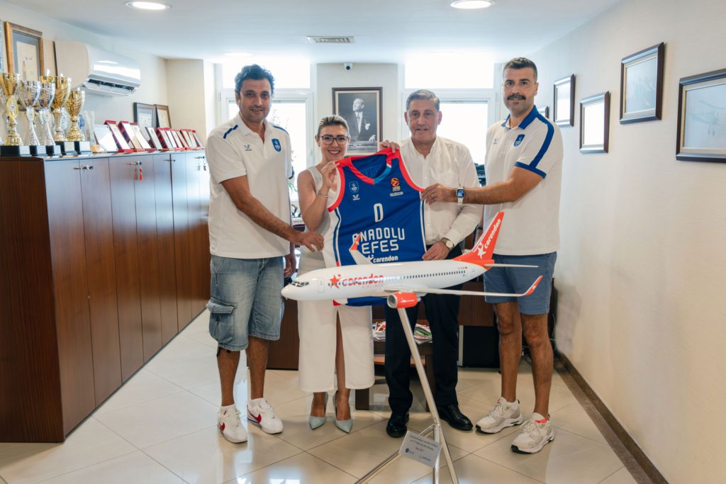 Son Dakika Havacılık Haberleri | Türk Hava Yolları, Pegasus, Sunexpress, Corendon, Havacılık, Havayolları, Havalimanları, Havaalanları, THY, Hostes, Pilot, Uçak, Kabin memuru, SHGM, DHMİ AnadoluEfes Corendon 1