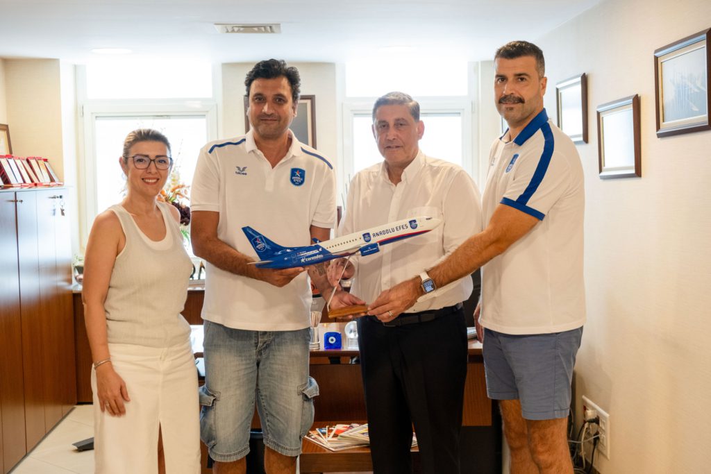 Son Dakika Havacılık Haberleri | Türk Hava Yolları, Pegasus, Sunexpress, Corendon, Havacılık, Havayolları, Havalimanları, Havaalanları, THY, Hostes, Pilot, Uçak, Kabin memuru, SHGM, DHMİ AnadoluEfes Corendon 2