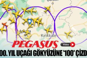 100. yıl uçağı gökyüzüne '100' çizdi