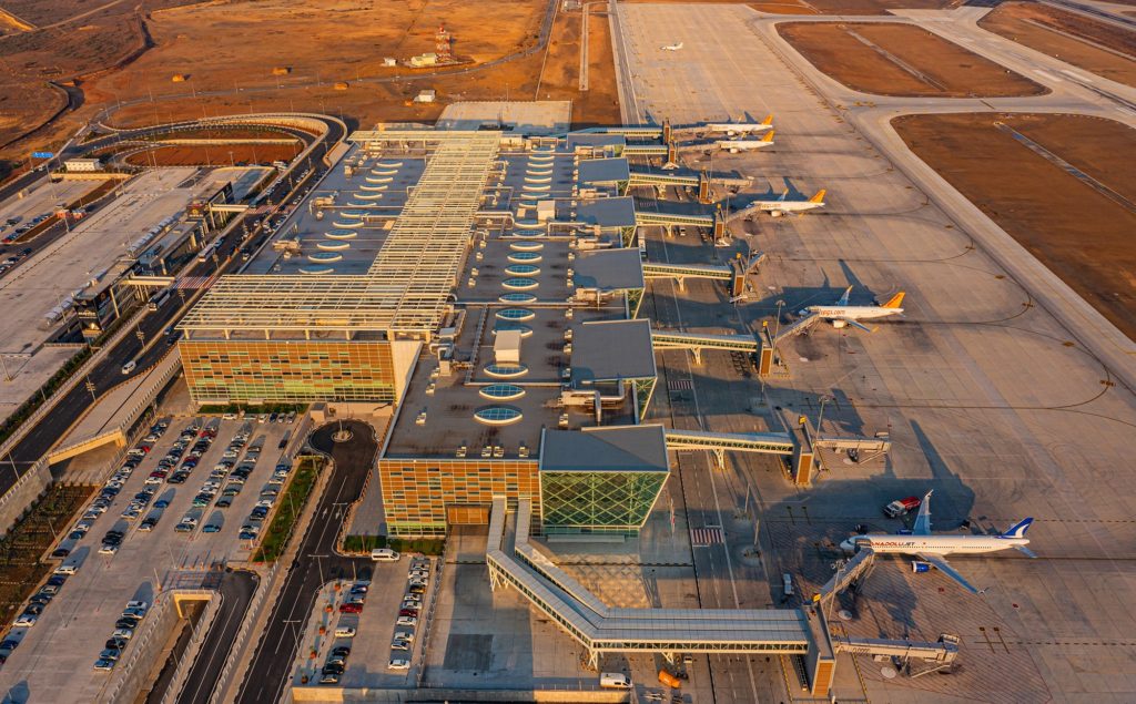 Son Dakika Havacılık Haberleri | Türk Hava Yolları, Pegasus, Sunexpress, Corendon, Havacılık, Havayolları, Havalimanları, Havaalanları, THY, Hostes, Pilot, Uçak, Kabin memuru, SHGM, DHMİ ERCAN HAVALIMANI 2