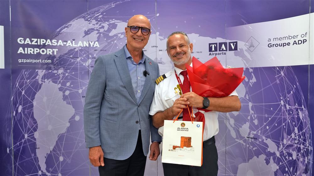 Son Dakika Havacılık Haberleri | Türk Hava Yolları, Pegasus, Sunexpress, Corendon, Havacılık, Havayolları, Havalimanları, Havaalanları, THY, Hostes, Pilot, Uçak, Kabin memuru, SHGM, DHMİ Bratislavadan Gazipasa Alanyaya Ilk Charter Ucus Gerceklesti11