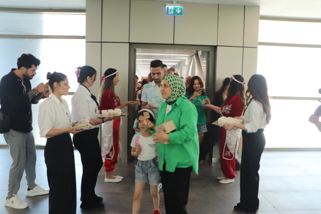 Son Dakika Havacılık Haberleri | Türk Hava Yolları, Pegasus, Sunexpress, Corendon, Havacılık, Havayolları, Havalimanları, Havaalanları, THY, Hostes, Pilot, Uçak, Kabin memuru, SHGM, DHMİ COV Baku Direkt Ucus 4