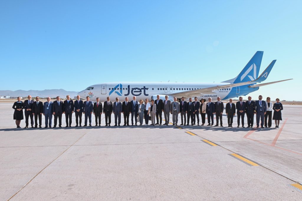 Son Dakika Havacılık Haberleri | Türk Hava Yolları, Pegasus, Sunexpress, Corendon, Havacılık, Havayolları, Havalimanları, Havaalanları, THY, Hostes, Pilot, Uçak, Kabin memuru, SHGM, DHMİ AJet Ada Kibris Ucak 2