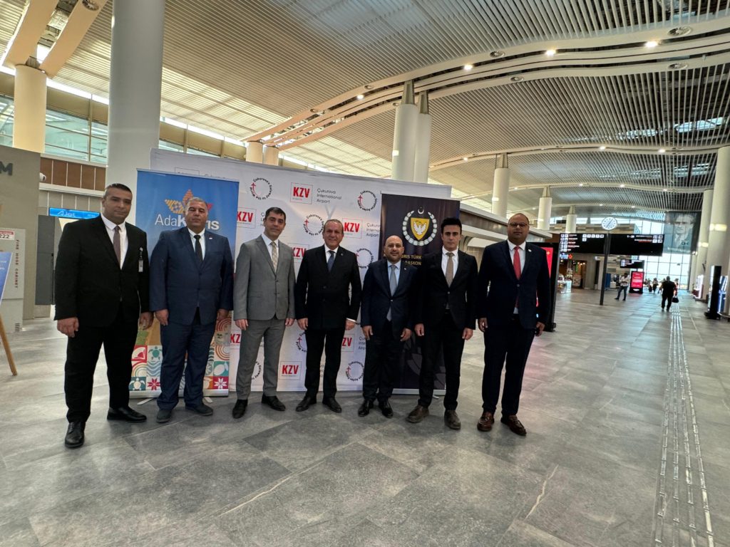 Son Dakika Havacılık Haberleri | Türk Hava Yolları, Pegasus, Sunexpress, Corendon, Havacılık, Havayolları, Havalimanları, Havaalanları, THY, Hostes, Pilot, Uçak, Kabin memuru, SHGM, DHMİ Cukurova Uluslararasi Havalimaninda Resim Sergisine Buyuk Ilgi 1