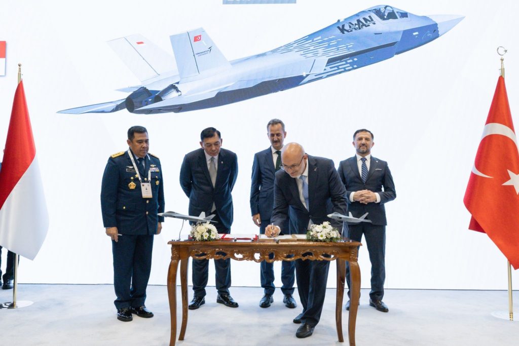 Son Dakika Havacılık Haberleri | Türk Hava Yolları, Pegasus, Sunexpress, Corendon, Havacılık, Havayolları, Havalimanları, Havaalanları, THY, Hostes, Pilot, Uçak, Kabin memuru, SHGM, DHMİ KAANIN SATISINA YONELIK RESMI SOZLESME IMZALANDI1