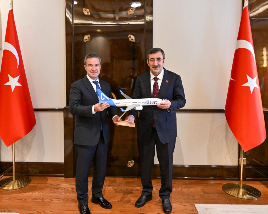 Son Dakika Havacılık Haberleri | Türk Hava Yolları, Pegasus, Sunexpress, Corendon, Havacılık, Havayolları, Havalimanları, Havaalanları, THY, Hostes, Pilot, Uçak, Kabin memuru, SHGM, DHMİ WhatsApp Image 2025 07 19 at 11.23.09