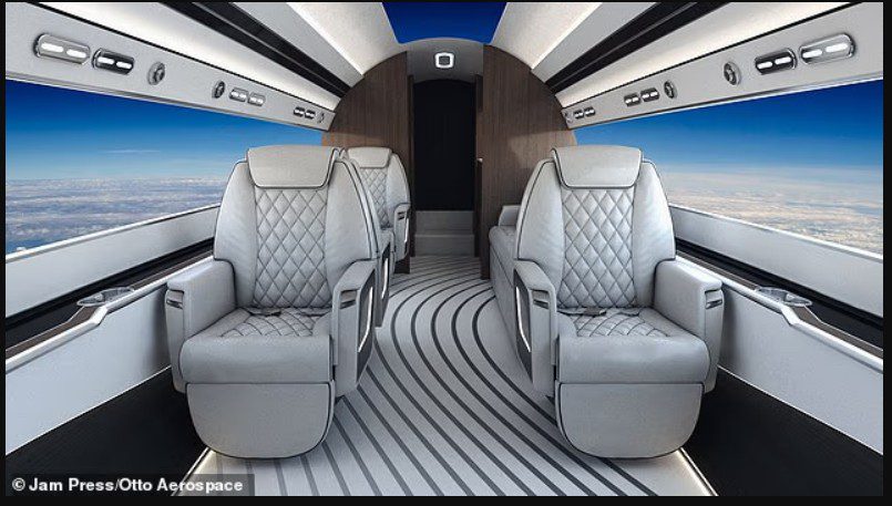Penceresiz Uçak Phantom 3500 Tanıtıldı