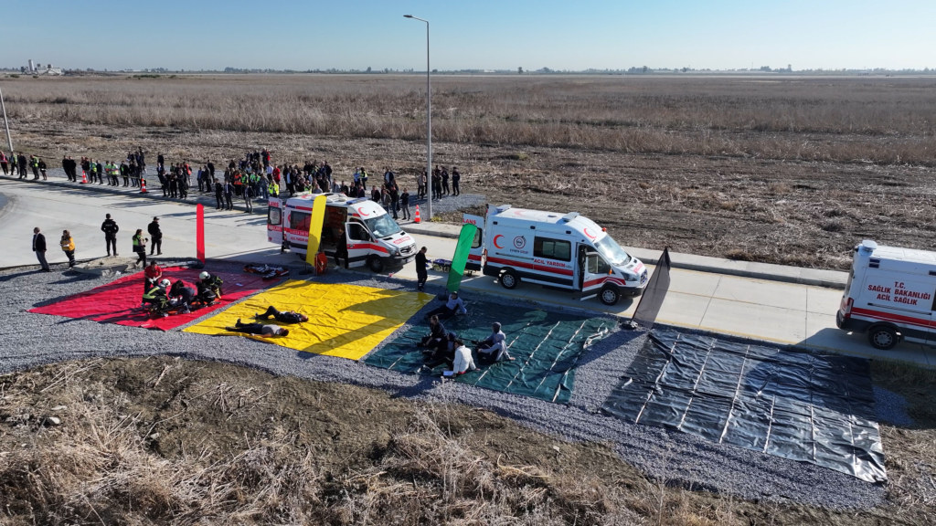 Son Dakika Havacılık Haberleri | Türk Hava Yolları, Pegasus, Sunexpress, Corendon, Havacılık, Havayolları, Havalimanları, Havaalanları, THY, Hostes, Pilot, Uçak, Kabin memuru, SHGM, DHMİ Cukurova Uluslararasi Havalimani nda Nefes Kesen Tatbikat 2