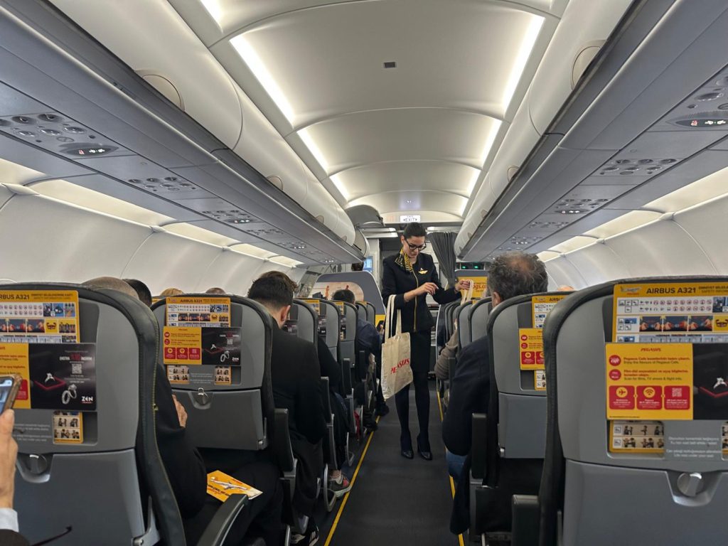 Son Dakika Havacılık Haberleri | Türk Hava Yolları, Pegasus, Sunexpress, Corendon, Havacılık, Havayolları, Havalimanları, Havaalanları, THY, Hostes, Pilot, Uçak, Kabin memuru, SHGM, DHMİ WhatsApp Image 2025 11 11 at 10.39.43 1