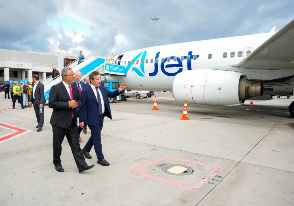 Sabiha Gökçen’de AJet Operasyonlarına Üst Düzey Ziyaret 6 Haberler AJet Son Dakika Havacılık Haberleri | Türk Hava Yolları, Pegasus, Sunexpress, Corendon, Havacılık, Havayolları, Havalimanları, Havaalanları, THY, Hostes, Pilot, Uçak, Kabin memuru, SHGM, DHMİ Ahmet Bolat Apron