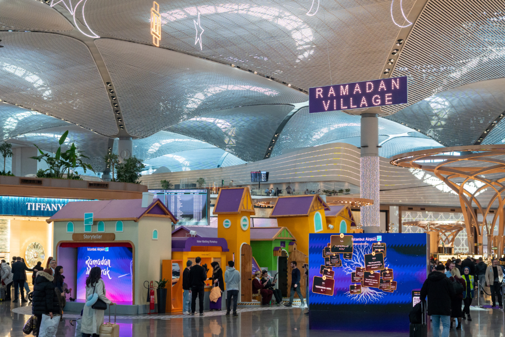 Gelenekten Geleceğe: İGA İstanbul Havalimanı’nda “Ramazan Şenliği” 5 Haberler İGA Son Dakika Havacılık Haberleri | Türk Hava Yolları, Pegasus, Sunexpress, Corendon, Havacılık, Havayolları, Havalimanları, Havaalanları, THY, Hostes, Pilot, Uçak, Kabin memuru, SHGM, DHMİ 1771495503 IGA09031