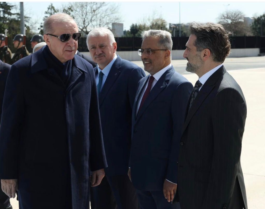 THY’de Tarihi Devir Teslim: Yeni Yönetim Göreve Başladı, Cumhurbaşkanı Erdoğan Uğurlandı 2 Haberler THY Son Dakika Havacılık Haberleri | Türk Hava Yolları, Pegasus, Sunexpress, Corendon, Havacılık, Havayolları, Havalimanları, Havaalanları, THY, Hostes, Pilot, Uçak, Kabin memuru, SHGM, DHMİ WhatsApp Image 2026 04 13 at 21.35.59