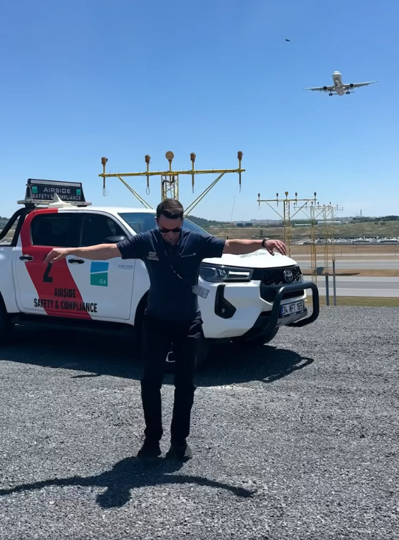 İGA’dan A Milli Takım’a Destek Mesajı: “Zafer Yolunda Yanınızdayız” 12 Haberler İGA Son Dakika Havacılık Haberleri | Türk Hava Yolları, Pegasus, Sunexpress, Corendon, Havacılık, Havayolları, Havalimanları, Havaalanları, THY, Hostes, Pilot, Uçak, Kabin memuru, SHGM, DHMİ iga12